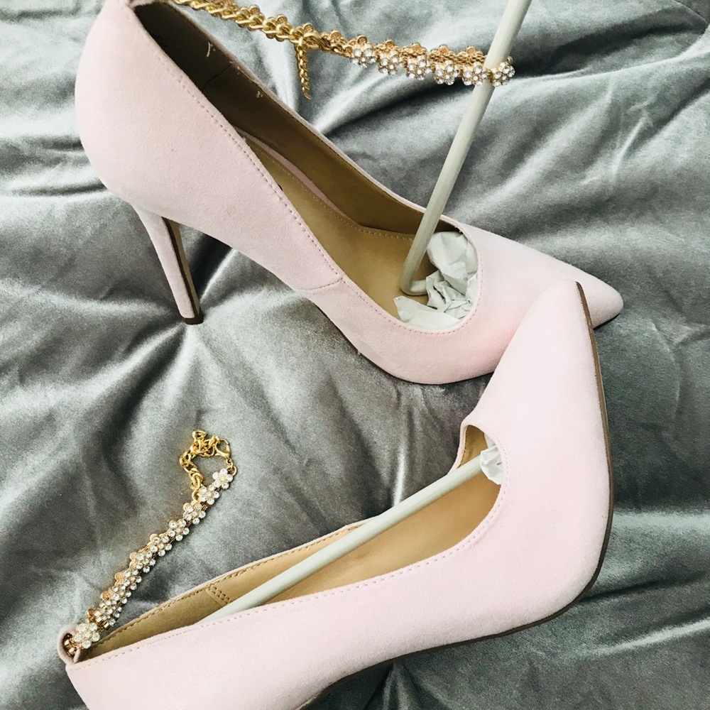 High pumps - Picture 3 of 5